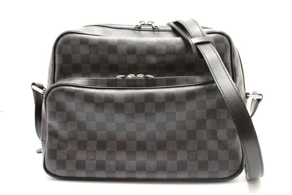 LOUIS VUITTON Io Shoulder Bag Damier Graphite Black